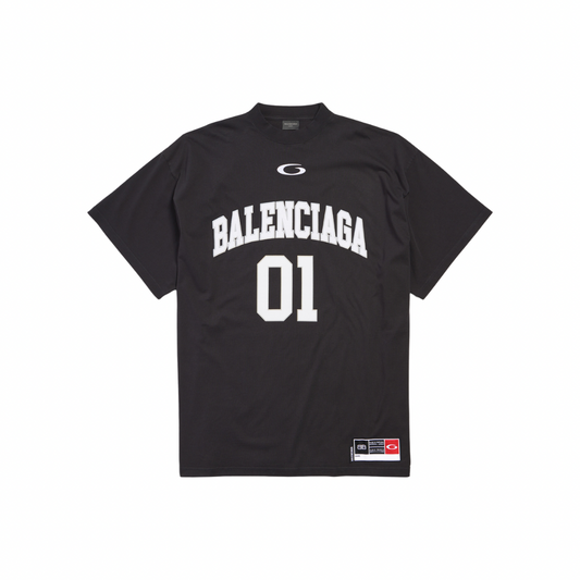Balenciaga "01 Black"